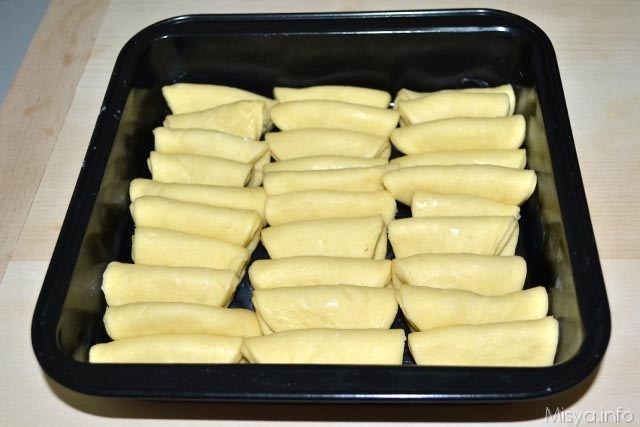 Parker house roll 14