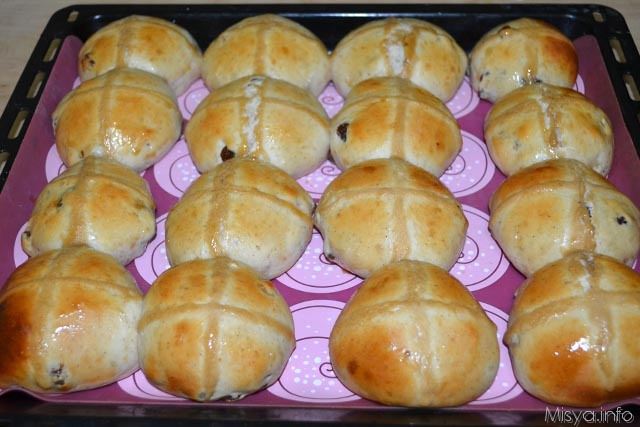 Hot cross buns 14