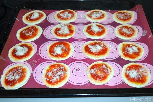 Pizzette allo yogurt 9