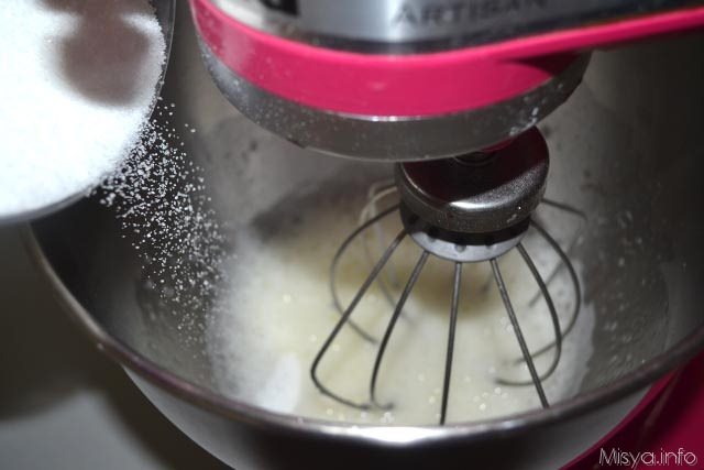 Torta di albumi e carote viola 5