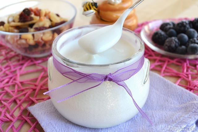 Yogurt fatto in casa - Ricetta di Misya