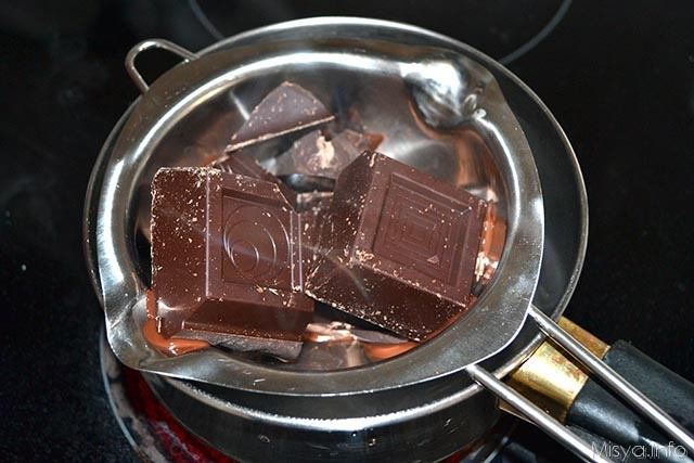 uovo di Pasqua con riso soffiato 1