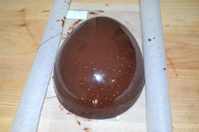 uovo di Pasqua con riso soffiato 8