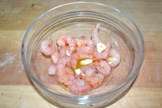 Fiori di zucca e gamberi in pastella 1