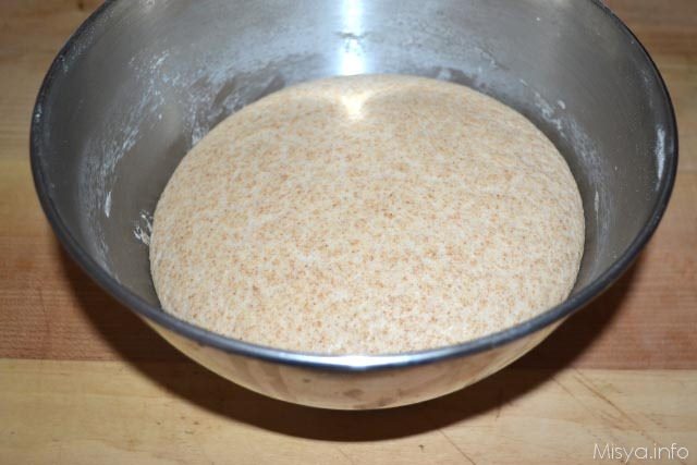 Focaccia integrale con zucchine e crescenza 7