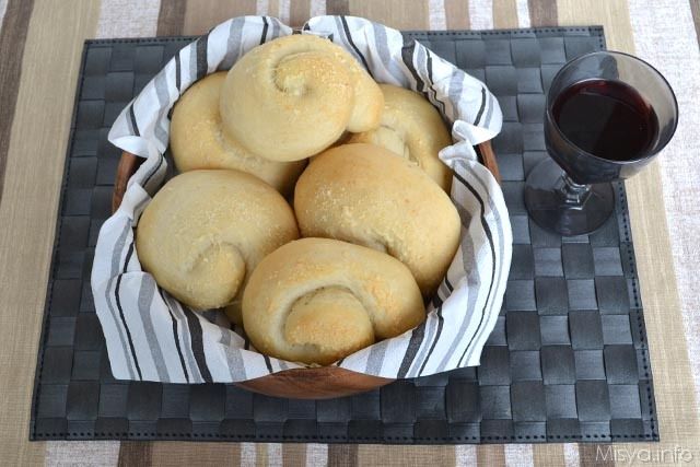 Panini-al-parmigiano