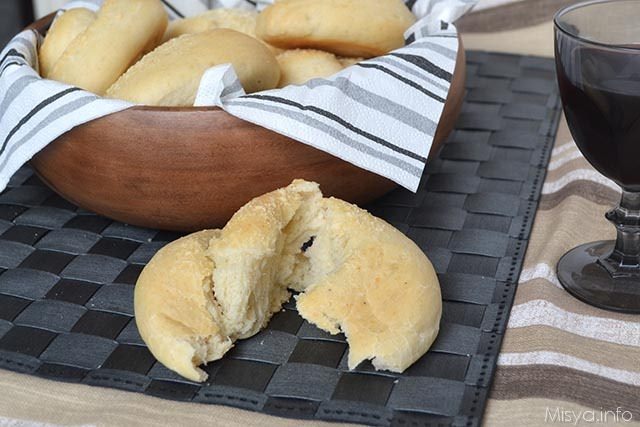 Panini_al_parmigiano