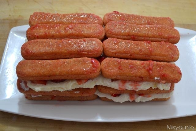 Tiramisu cioccolato bianco e fragole 10