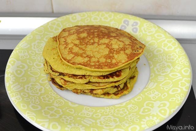 Banana pancakes 9