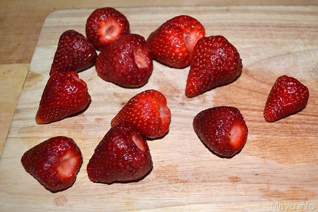 Crostata cioccolato e fragole 9