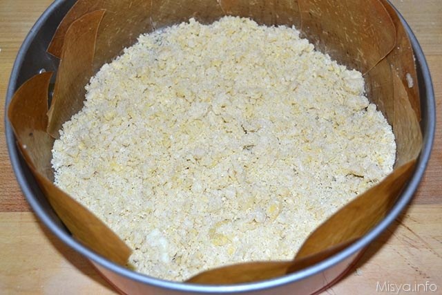 Sbriciolata salata con zucchine e brie 9