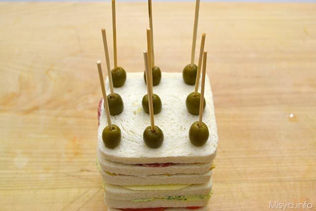 Spiedini di tartine 12