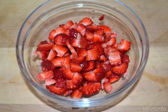 Torta di fragole e ricotta 2