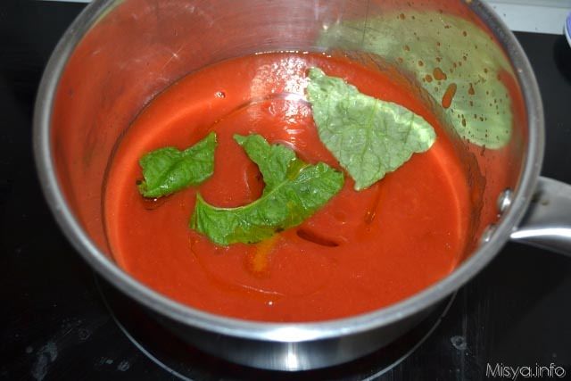 pizza su testo sugo 1