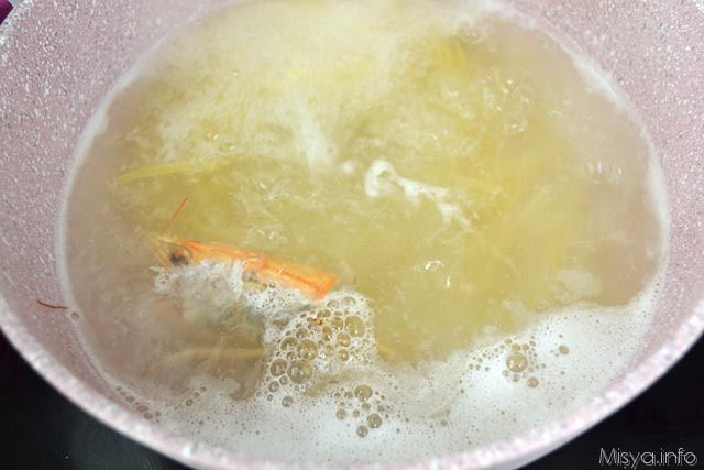 Linguine al pesto di mandorle e limoni 9