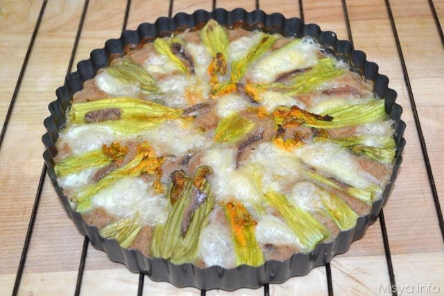 Tortino con fiori di zucca 8