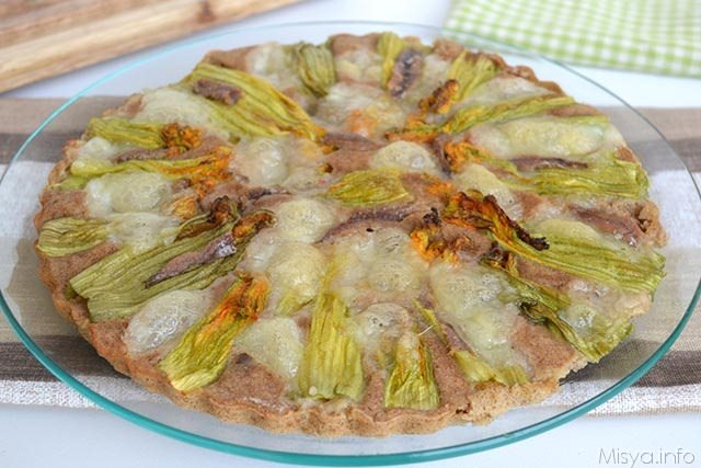 Tortino con fiori di zucca