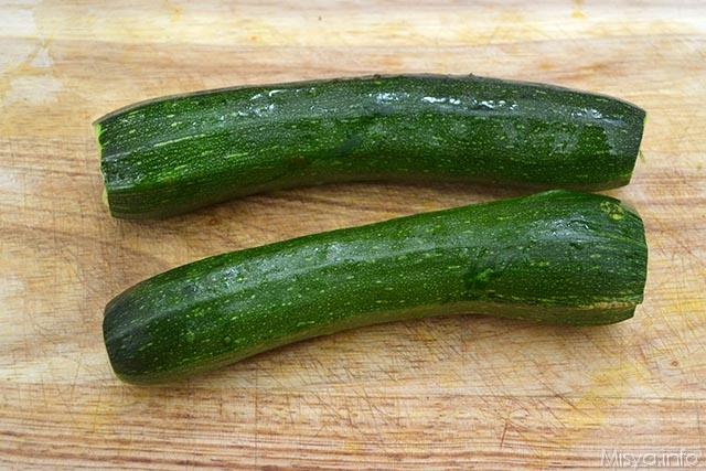 Torta salata con pollo e zucchine 1