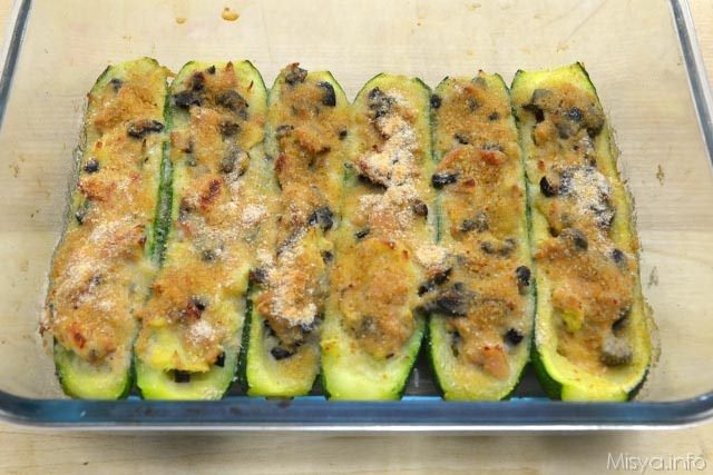 Zucchine ripiene di tonno 11