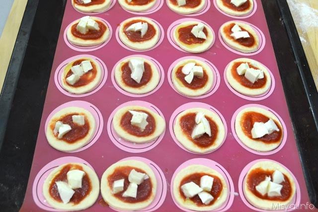 8 aggiungere pomodoro