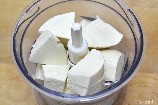 1 mozzarella nel mixer