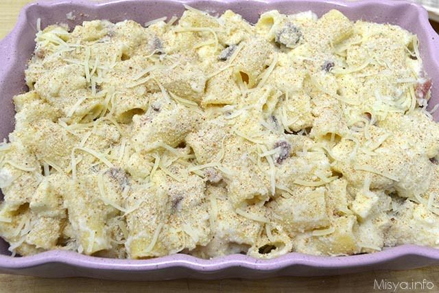 18 teglia con pangrattato e formaggio