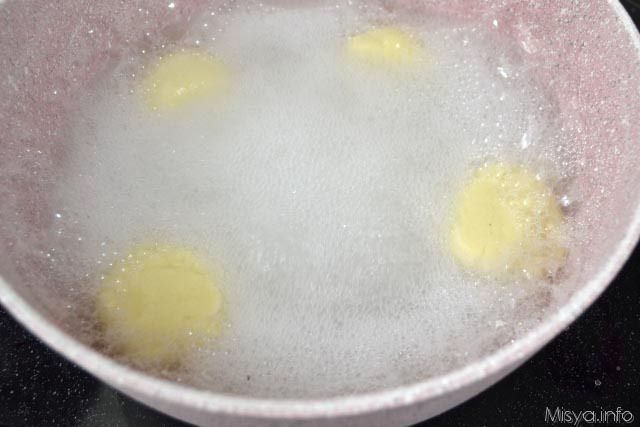 3 bollire nell acqua