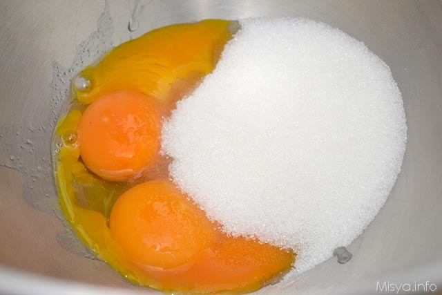 3 tuorli e zucchero