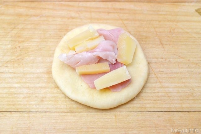 9 farcire con prosciutto e formaggio