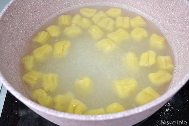 15 gnocchi a galla