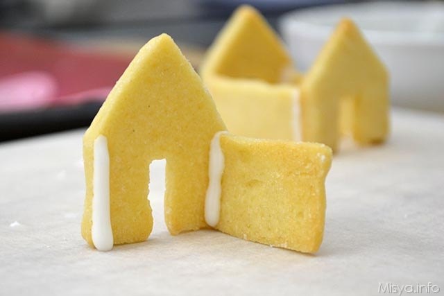 15 incollare un lato per volta