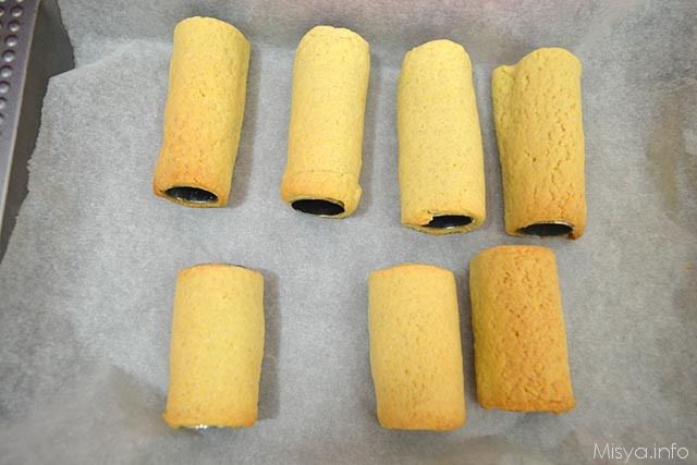 16 cannoli di frolla