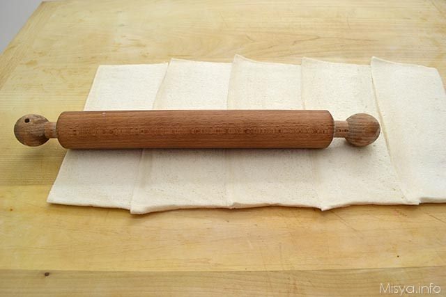 2 stendere fette di pane