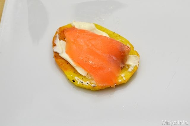 6 aggiungere salmone