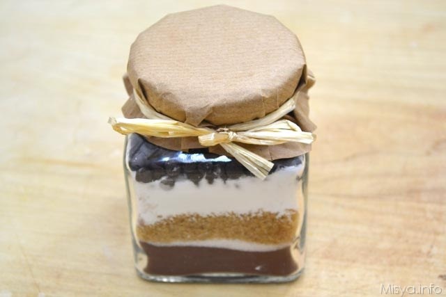 7 confezionare vasetto