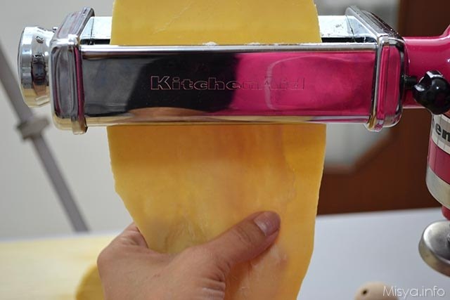 8 stendere la pasta