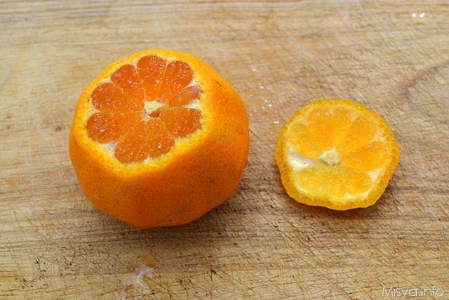 1 tagliare calotta mandarini