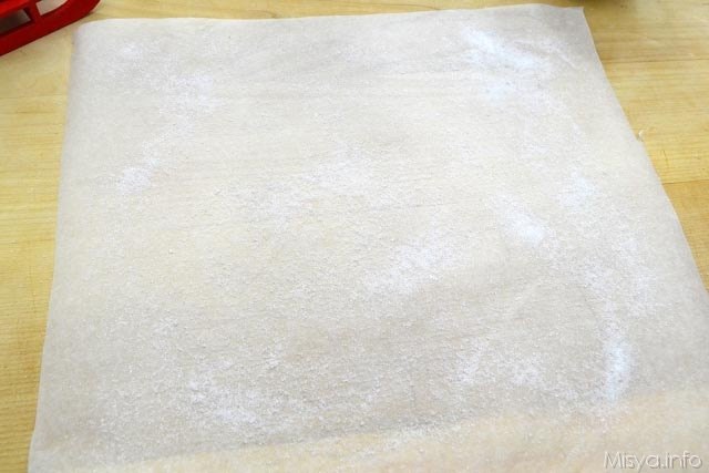 12 zucchero su carta da forno