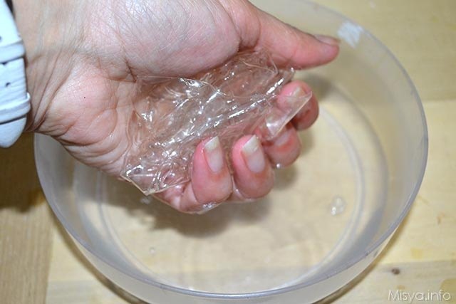 18 strizzare colla di pesce