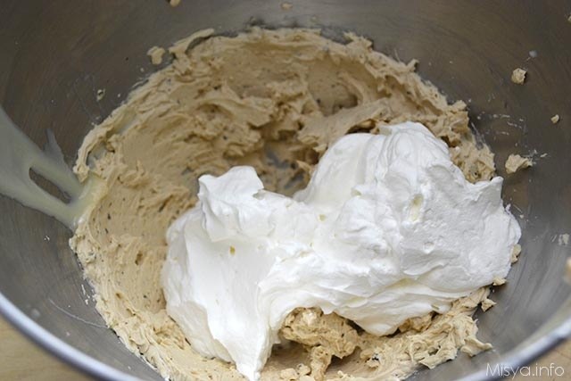 5 amalgamare alla panna