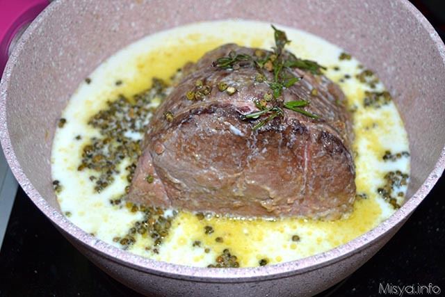 7 aggiungere latte e pepe