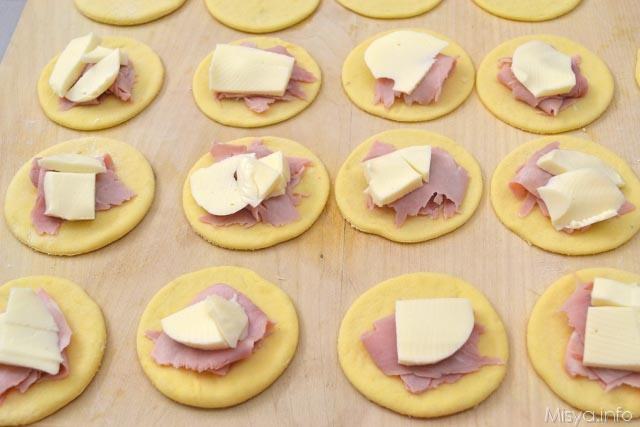 11 aggiungere formaggio