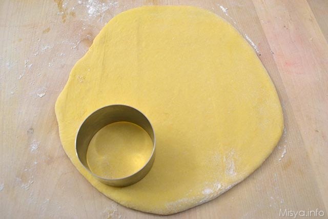 16 tagliare forme tonde