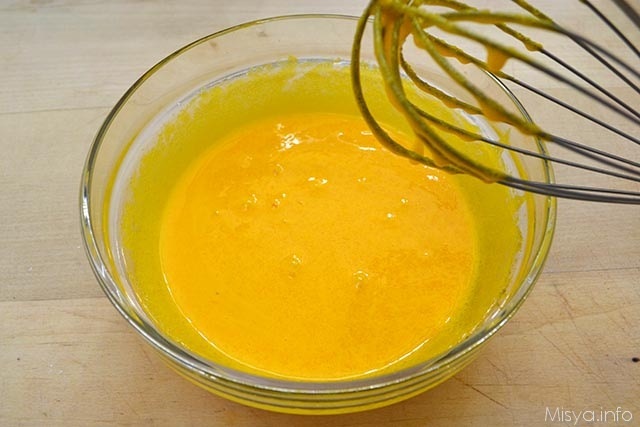 2 montare con la frusta