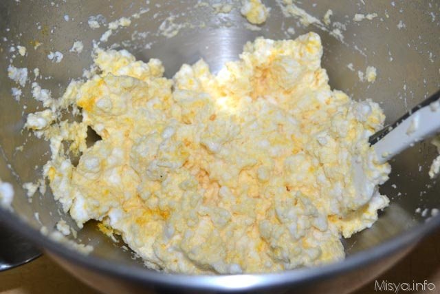 4 amalgamare delicatamente