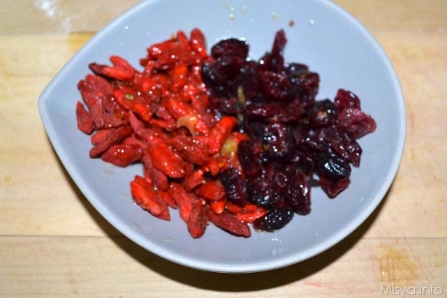 2 mirtilli e bacche di goji