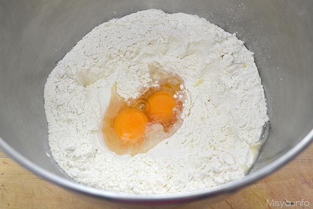 2 uova e farina