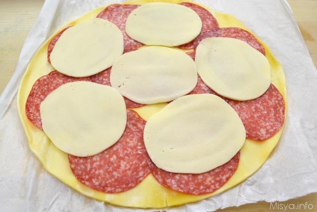 Girelle Di Sfoglia Al Salame Ricetta Girelle Di Sfoglia Al Salame Di Misya