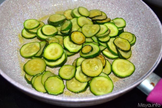 4 zucchine in padella