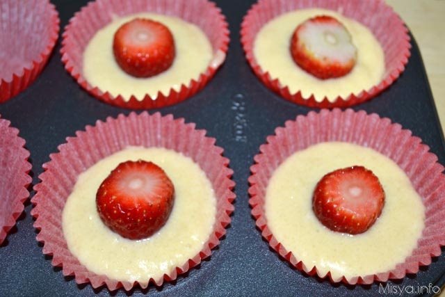 7 aggiungere fragole